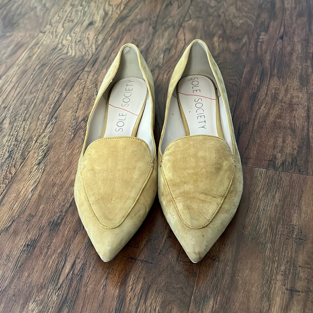 Gold flats